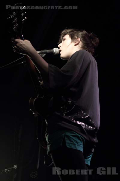 CATE LE BON - 2012-05-24 - PARIS - Divan du Monde - 